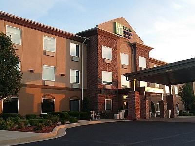 Route 66 & Hotel 3*
